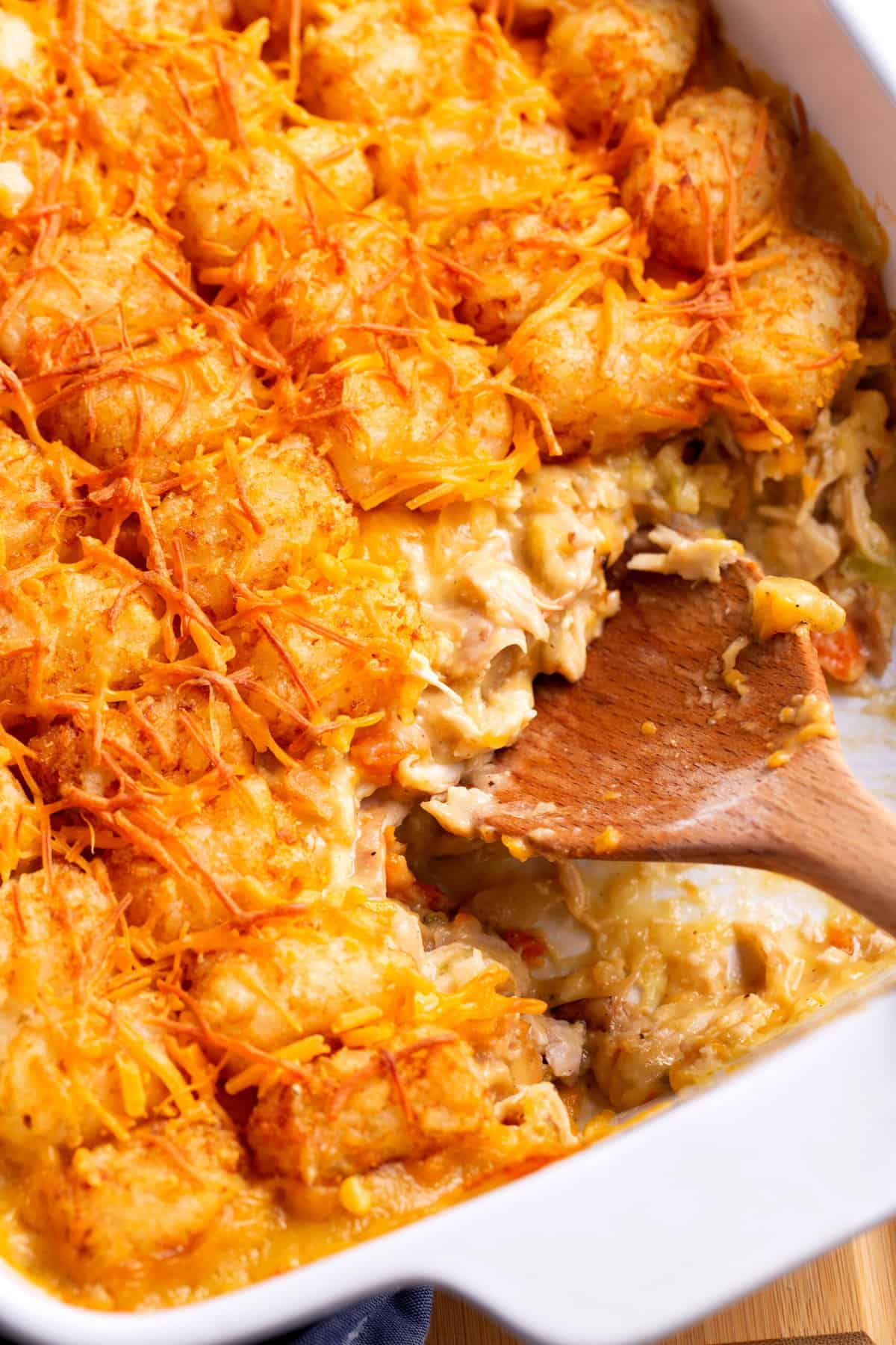 Cheesy Cheeseburger Tater Tot Casserole Recipe