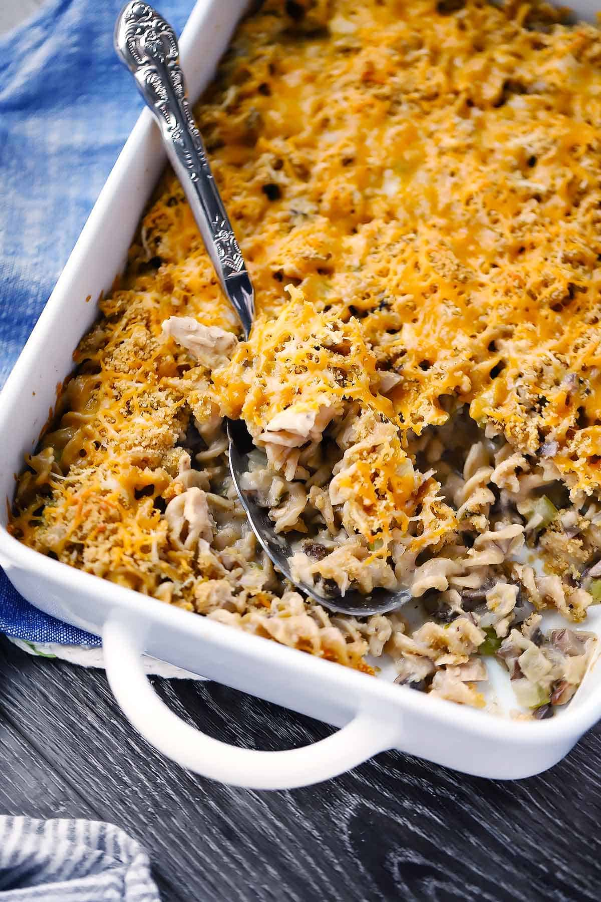 Classic Tuna Noodle Casserole